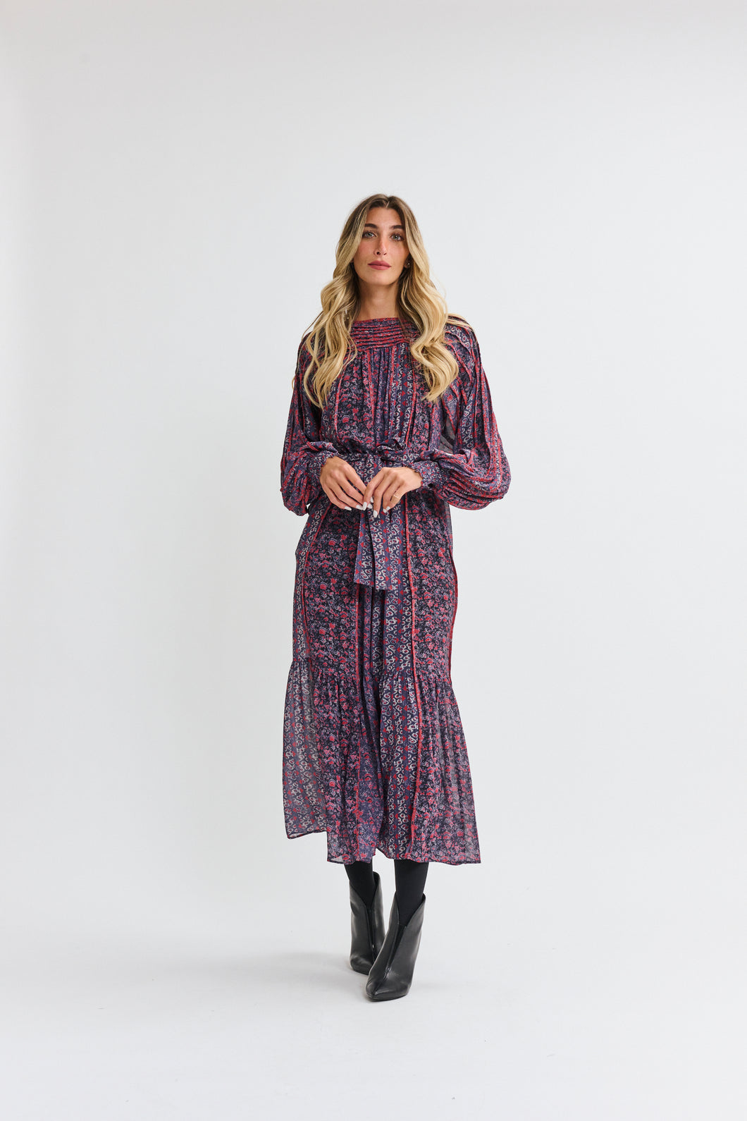 MW Perriwinkle Red Floral Printed Wrap Dress 074151