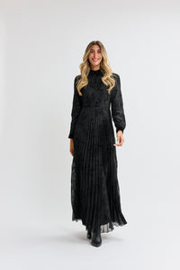 MW Shimmer Beaded Collar Dress 074407
