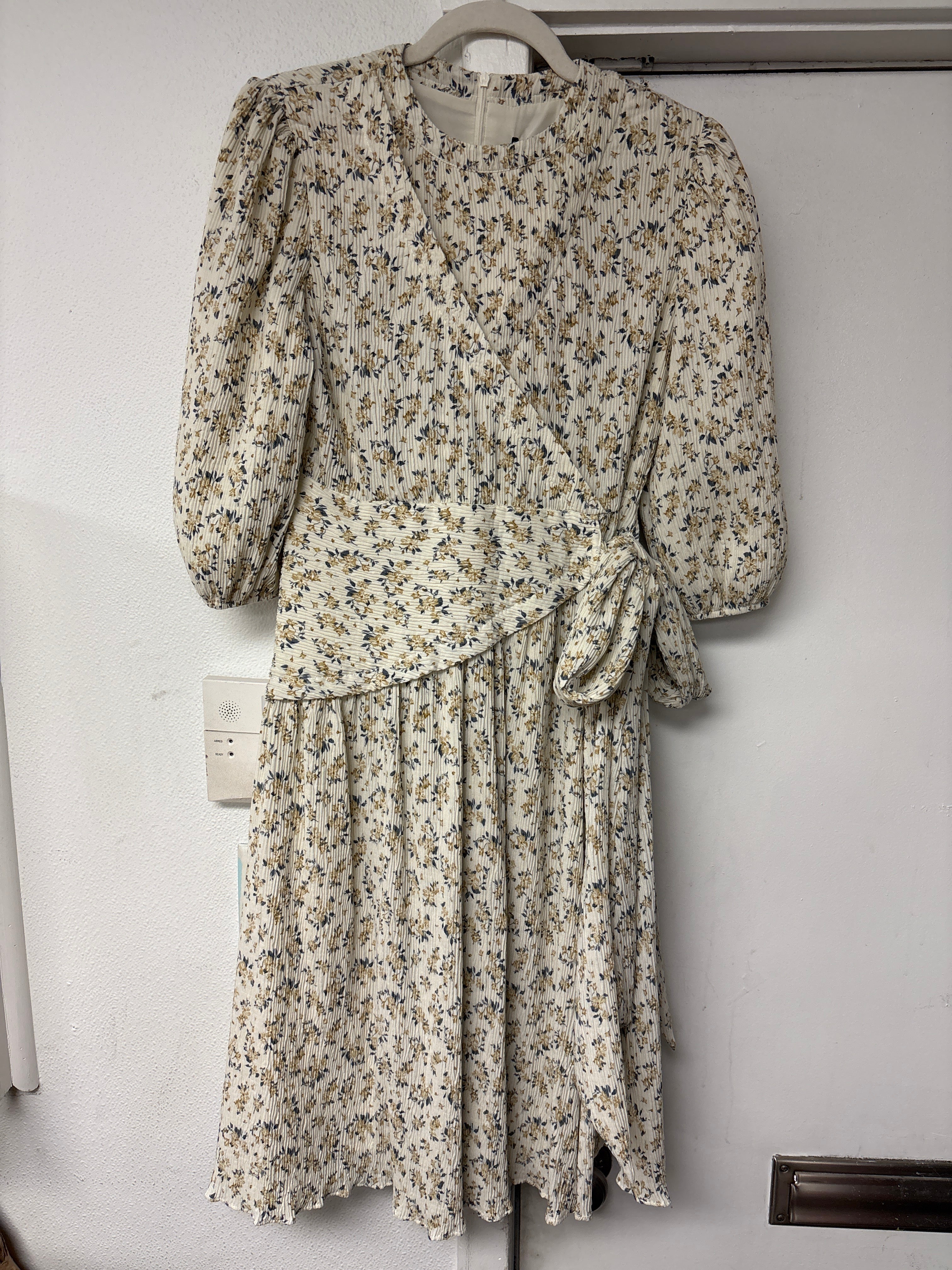 Floral Mock Wrap Dress Ivory – Daniella's Shop Passaic