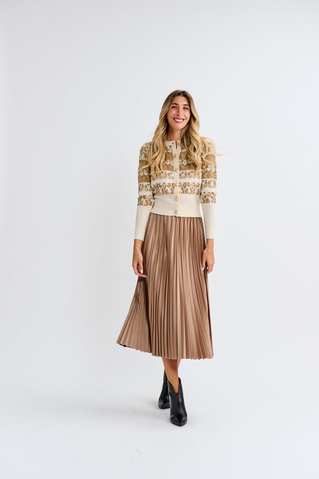 MW Gold Pleated Skirt w Elastic Waist 334042