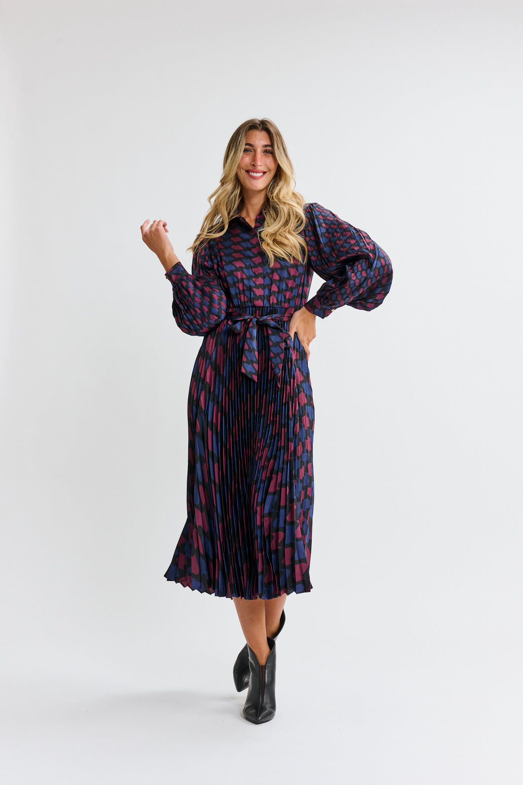 MW Blue w Magenta Print Pleated Dress 443960