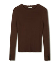 Load image into Gallery viewer, Point Scallop Knit Sweater
