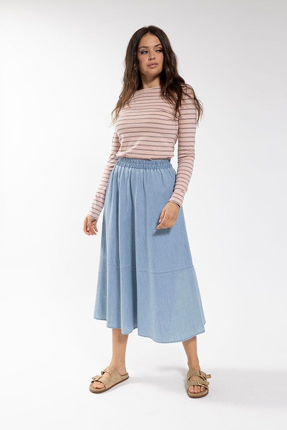 O&E Chambray Pull On Skirt