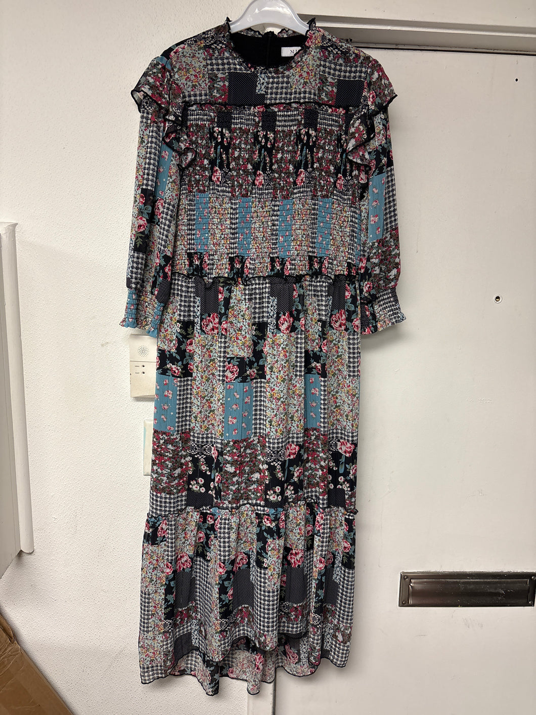 Black Mixed Print Dress w Smock