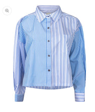 Load image into Gallery viewer, Point Cropped Button Up
