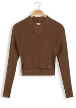 Load image into Gallery viewer, Point V-Neck Cropped Sweater
