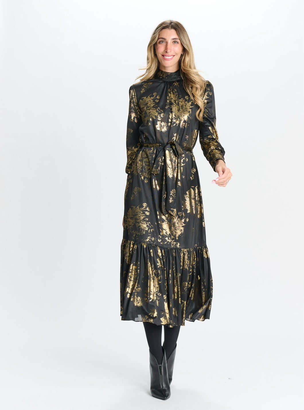 MW BLACK W/ LaRGE GOLD FLORAL DRESS 333147